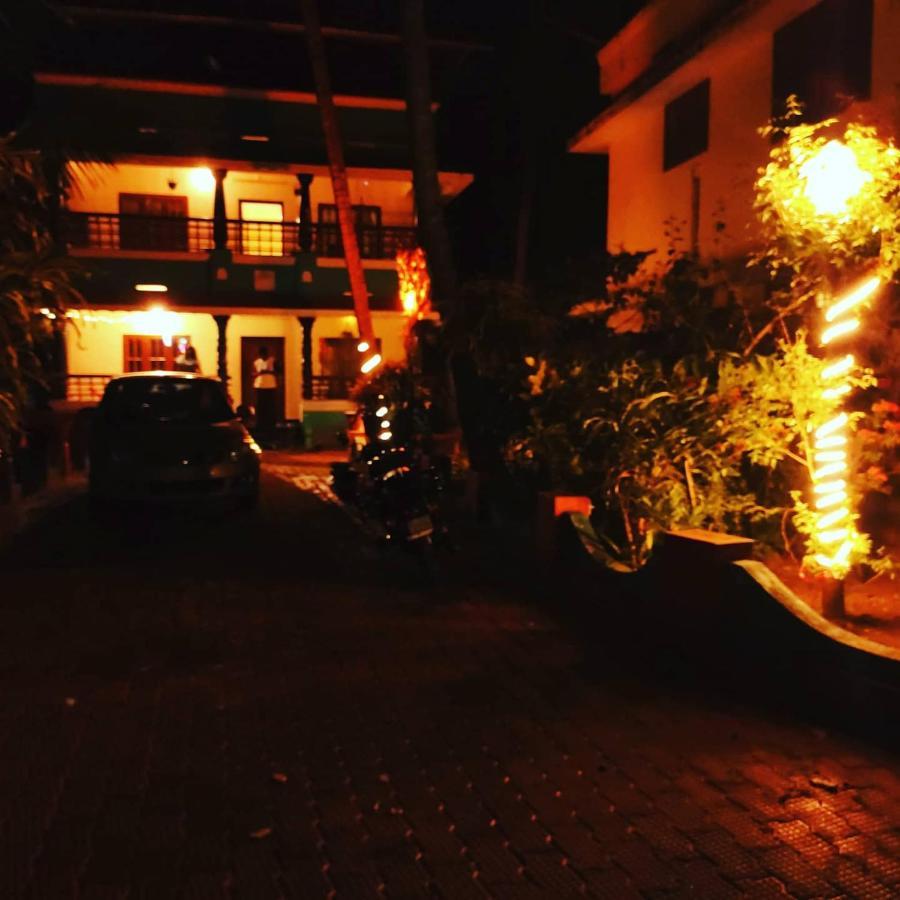 Happy Buddha Homestay Varkala Dış mekan fotoğraf