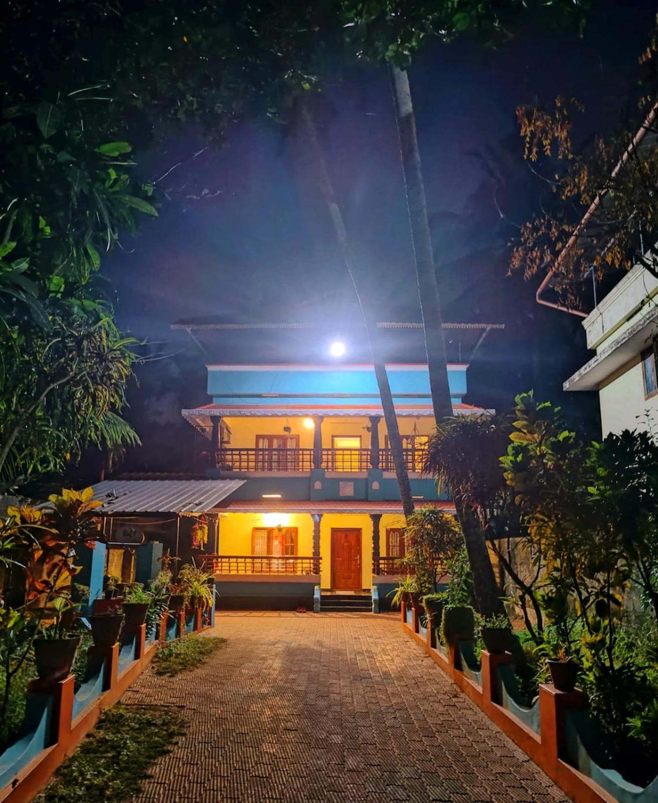Happy Buddha Homestay Varkala Dış mekan fotoğraf